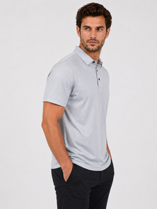 Maillot de golf fabriqué avec un tissu respirant de qualité supérieure pour des performances optimales sur le parcours, élégant, léger et durable. Service OEM. - Product Image 2