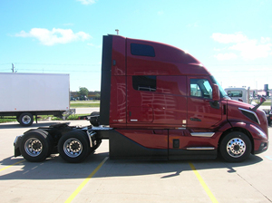 BRAND NEW 2026 VOL VO VNL64T860 12.8L 6-Cylinders Fuel-DIESEL 455HP Engine type-D13TC 6x4 TRANSMISSION-AMT LEFT HAND STEERING - Product Image 2