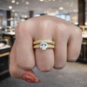 Bague de fiançailles ovale en moissanite en or jaune 14 carats sur argent sterling avec bande pavée de diamants, ensemble de mariage - Product Image 5