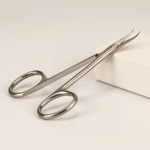 Tijeras de Manicura de la Mejor Calidad, Tijeras Curvas de Acero Inoxidable Profesionales para Cutículas, para Salón de Uñas - Product Image 4