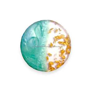 Dessous de verre élégants en résine de style minimal faits à la main élégants verres modernes artistiques décor de table pour salle à manger, cuisine et bureau - Product Image 4