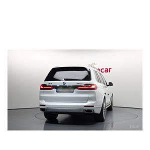 BMW X7 XDrive40i 2022 de 7 Plazas con Excelente Diseño, Asientos de Cuero, Caja de Cambios Automática, Cámara Trasera, Solo 60,518 Km! - Product Image 4