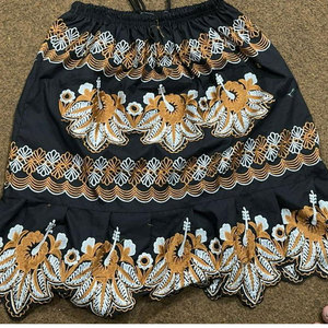 ชุดเดรสฤดูร้อนปี 2026 สำหรับผู้หญิง ทรงมูมู คอเหลี่ยม กระโปรงลายไมโครนีเซีย ลายพิมพ์เกาะโพลินีเซีย ปักลาย กระโปรงไมโครนีเซีย ชูค ฮาวาย - Product Image 3