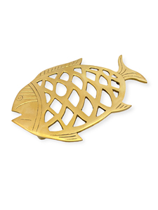 Socle de cuisson en laiton décoratif en forme de poisson, résistant à la chaleur, compatible four, support de casserole, protection de table de cuisine, design nautique, ustensile de cuisine - Product Image 2