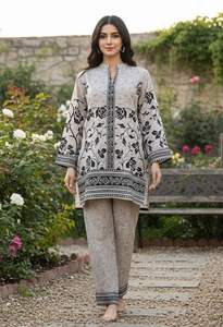 Conjunto coordinado de estilo étnico indio y moderno turco con diferentes diseños para uso casual y festivo, conjunto de kurta a bajo precio - Product Image 5