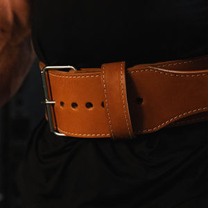 เข็มขัดยกน้ำหนักหนัง Amara ขนาด 10 มม. แบบเดี่ยว สำหรับยกน้ำหนักเดดลิฟท์ ซิทอัพ ออกกำลังกายในยิม ช่วยพยุงหลัง - Product Image 6