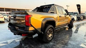 Para el Nuevo Toyota Tacoma 2025 2026, Otros Modelos, I-FORCE MAX TRAIL HUNTER 2.4L Híbrido 4WD, Transmisión Automática - Product Image 1