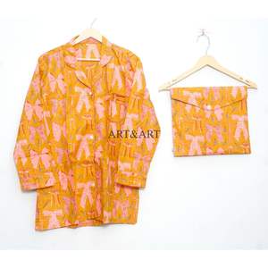 Elegante Conjunto de Pijama de Algodón, Diseño Moderno y Cómodo para Mujer, Tela Suave, Ideal para Dormir - Product Image 2