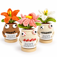 Mini plante en pot au crochet fantaisie d'Halloween, poupée monstre faite à la main, décoration de bureau mignonne, cadeau