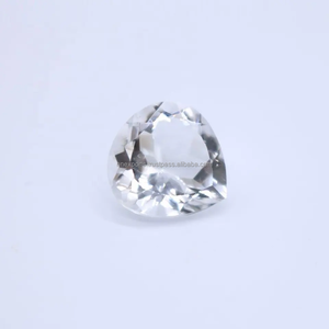 Cuarzo Cristal Blanco Natural de Grado AA de 10 mm, Corte Corazón Facetado, Piedra Preciosa Semipreciosa Suelta, Altamente Pulida, Proveedor de Piedras Confiable - Product Image 1