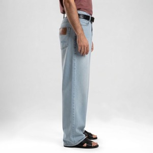 Pantalons en jean personnalisés en gros – Usine de jeans – Denim en coton de qualité supérieure – Pantalons décontractés pour hommes et femmes – Coupe ample et décontractée - Product Image 3
