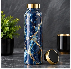 ขวดน้ำทองแดงสีดำ ลายใบไม้ทองแดง กระติกน้ำร้อนแบบพกพา สไตล์มินิมอล ใช้สำหรับเดินทาง - Product Image 4