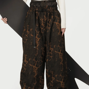 Pantalones de esquí y snowboard unisex con estampado de camuflaje por sublimación, impermeables, holgados, de pierna ancha, estilo urbano, tipo cargo, para invierno. - Product Image 4