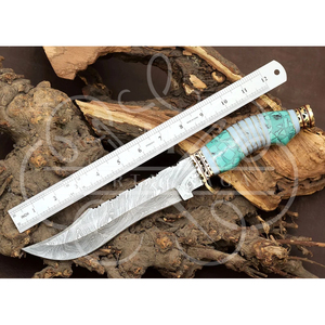 High Quality Damascus Steel Hunting Knife – Full Tang Tactical Outdoor Survival Knife with Luxury Resin & Wood Handle – Sharp - Product Image 4