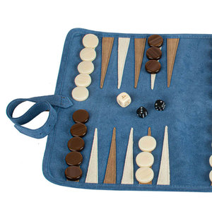 Jeu de Backgammon Professionnel en Cuir Personnalisable avec Logo, Plateau de Jeu Coloré, Rangement pour Dés, Écologique, Noir, Idéal pour les Fêtes - Fournisseur d'Usine - Product Image 4