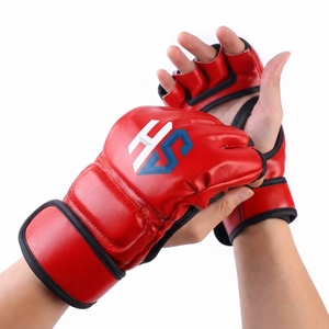 ถุงมือฝึกซ้อม MMA สีแดงแบบครึ่งนิ้ว หนัง PU ปิดด้วยเวลโคร สำหรับทุกเพศ เหมาะสำหรับศิลปะการต่อสู้และอุปกรณ์มวย - Product Image 1