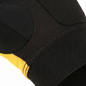 Design Your Own Multifunctional 3 Fingers Snooker Gloves Online Best Selling Custom Polyester Made 3 Fingers Snooker Gloves - Product Image 5
