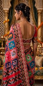 Sari en soie tissée Dola Banarasi de créateur, imprimé numérique Patola, bordure brodée de sequins, avec blouse Banglori, tenue ethnique indienne - Product Image 4