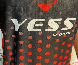 Ensembles d'uniformes de football pour hommes adultes, design personnalisé, 100% polyester, séchage rapide, respirant, haute qualité, manches courtes, impression personnalisée - Product Image 4