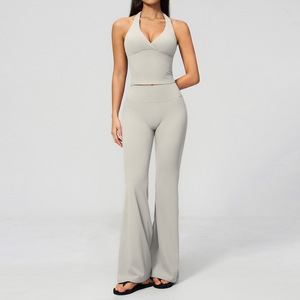 Nuevo Conjunto Deportivo de Secado Rápido con Cuello en V, Leggings y Pantalones Acampanados de Cintura Alta para Yoga, Fitness, Running y Gimnasio para Mujer - Product Image 3