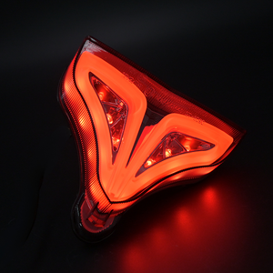 ไฟท้าย LED สำหรับรถมอเตอร์ไซค์ YZF-R1 ปี 2009-2014 พร้อมไฟเลี้ยว เลนส์ใส ได้รับการรับรองมาตรฐาน E-mark ระบบไฟแบบ Retrofit/Upgrade ยี่ห้อ MOFUNS - Product Image 5