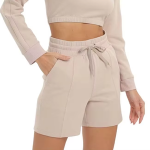 Shorts pour femmes de haute qualité, en gros, personnalisés, 100% coton, décontractés, en molleton, pour l'été, fabriqués au Pakistan - Product Image 4