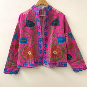 Veste courte en coton bohème rose brodée Suzani Manteau court à fleurs - Product Image 1