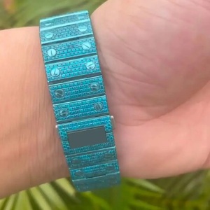 Montre automatique de luxe carrée en acier inoxydable avec lunette en cristal bleu, mouvement à quartz analogique, montre tendance - Product Image 3