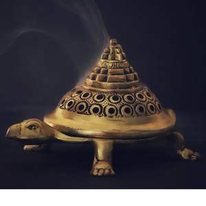 Elegante Quemador de Incienso de Metal de Alta Calidad con Diseño Compacto para Uso Religioso, Sala de Estar, Dormitorio, Oficina, Precio al por Mayor en India - Product Image 3