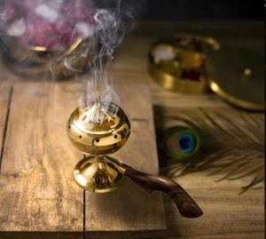 Quemador de incienso de latón con mango de madera, difusor de aromaterapia, soporte para incienso de carbón, quemador de incienso único, ¡gran oferta! - Product Image 1