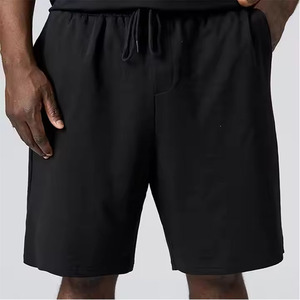 Ensemble 2 pièces décontracté d'été pour homme : T-shirt à capuche uni et short respirant en polyester et coton non tissé sans coutures - Product Image 4
