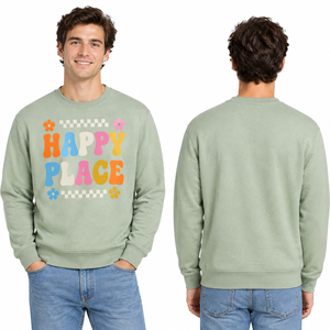 เสื้อสเวตเชิ้ตคอกลมสีเขียวเซจสำหรับผู้ชาย ลายกราฟิก Retro Happy Place สไตล์ลำลอง ยอดนิยม - Product Image 3