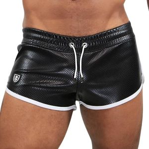 Shorts pour hommes en similicuir noir, coupe ajustée, avec lacets, écologiques, pour clubbing, sexy et tendance - Product Image 2