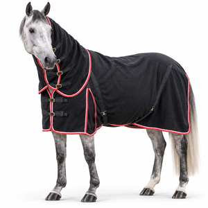 Manta para Caballo Negra con Cuello Desmontable, Mezcla de Lana al 70% y Pecho Suave |   Manta Transpirable y Estable con Doble Hebilla en el Pecho y Correas para las Piernas - Product Image 1