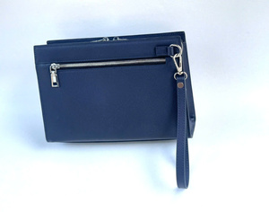 Cartera de mano tipo sobre de cuero genuino azul para hombre, de 6 pulgadas, con forro de poliéster, cierre de cremallera y logotipo personalizado, para uso diario. - Product Image 2