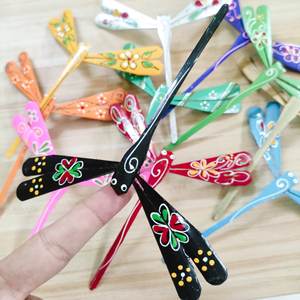 Jouet d'équilibre éolien en bois en forme de libellule, fait à la main - Product Image 5