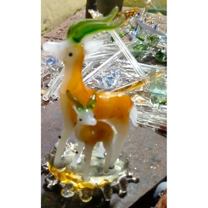 Collection de figurines en verre soufflé à la main, thème animal, cerf orange, fabrication indienne - Product Image 1