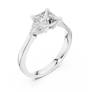 Bague de fiançailles en moissanite taille princesse à trois pierres, en argent sterling 925, avec pierres latérales taille triligne, pour femme - Product Image 2
