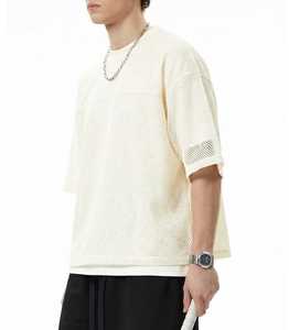 T-shirt ample vintage en maille tricotée écoresponsable 100 % polyester pour homme, respirant, style streetwear, manches courtes, coupe carrée - Product Image 3