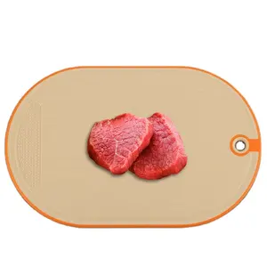 Planche à découper en plastique Vente en gros Planche à découper en plastique orange de qualité alimentaire avec trou fonctionnel