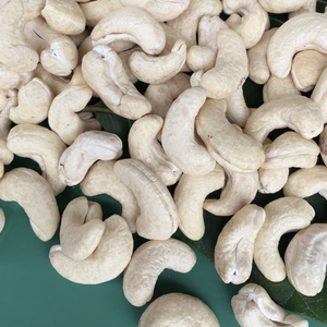 Best Rate High Quality W180 Raw Cashew <b>Nuts</b> Vietnam Wholesale Exported to AsiaEu Middle East From Santigo 24 Months Shelf Life - Product Image 1