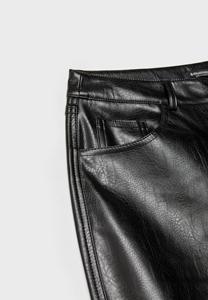 Pantalones de piel de cordero de cintura alta y pierna recta con bolsillos, de longitud completa, corte holgado, estilo casual, para otoño. - Product Image 6