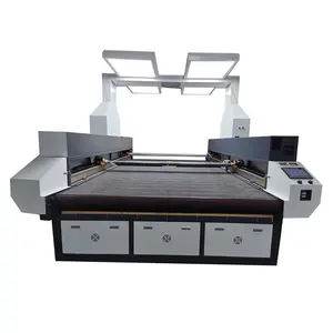 Machine de découpe laser à caméra CCD grande Vision CO2 CNC alimentation automatique 100W 130W 150W découpe laser pour tissu vêtement cuir
