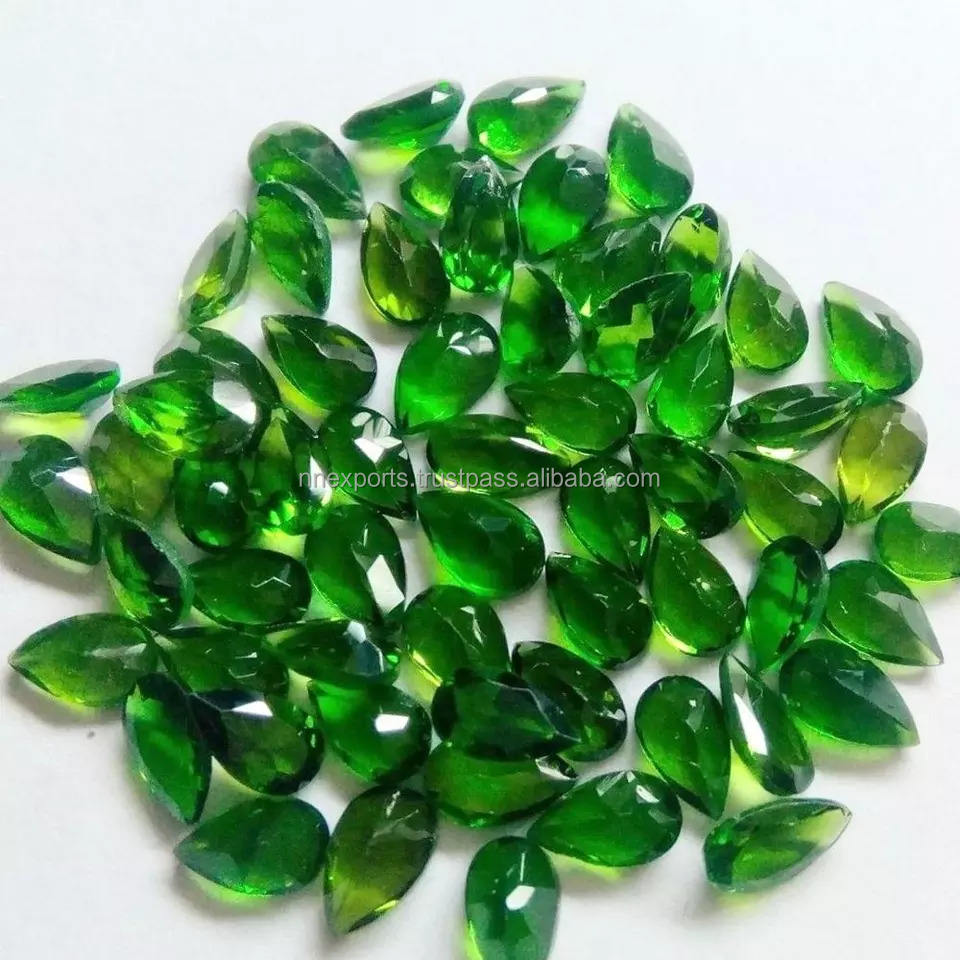 สีเขียว