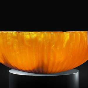 Bol en plastique vintage fait main, orange avec centre rose, design émaillé, pour servir des aliments lors de fêtes - Product Image 5