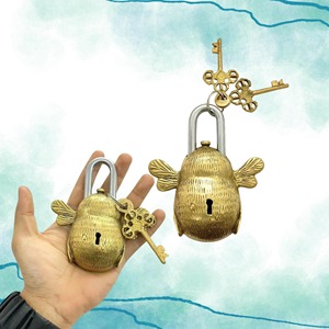 Cadenas Amazon en forme d'abeille, finition abordable, résistant à la rouille, cadenas parfait, cadenas poli, forme unique pour la maison - Product Image 5