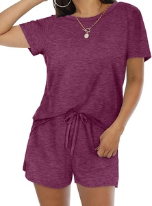Ensemble 2 pièces pour femmes, t-shirt à manches courtes, Shorts à taille élastique, habits d'été personnalisés, pour femmes et dames - Product Image 2