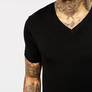 T-shirt en coton noir à col en V pour homme, coupe ajustée, manches courtes, jersey décontracté, couleur unie, haut basique - Product Image 4