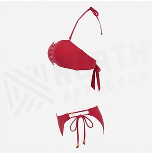 Ensemble de bikini bandeau rouge pour femme avec décoration de perles, bas de maillot de bain extensible - Product Image 3