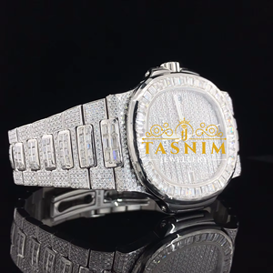 Montre à quartz pour homme, boîtier carré en acier inoxydable, style sport et affaires, cadran en verre, entièrement sertie de pierres, idéale pour un cadeau d'anniversaire - Product Image 3